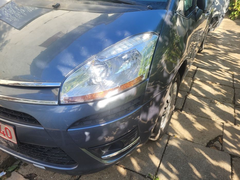 Vând mașina  Citroen C4