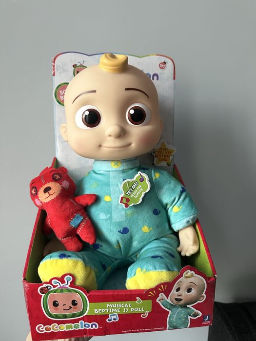 Музикална кукла Cocomelon