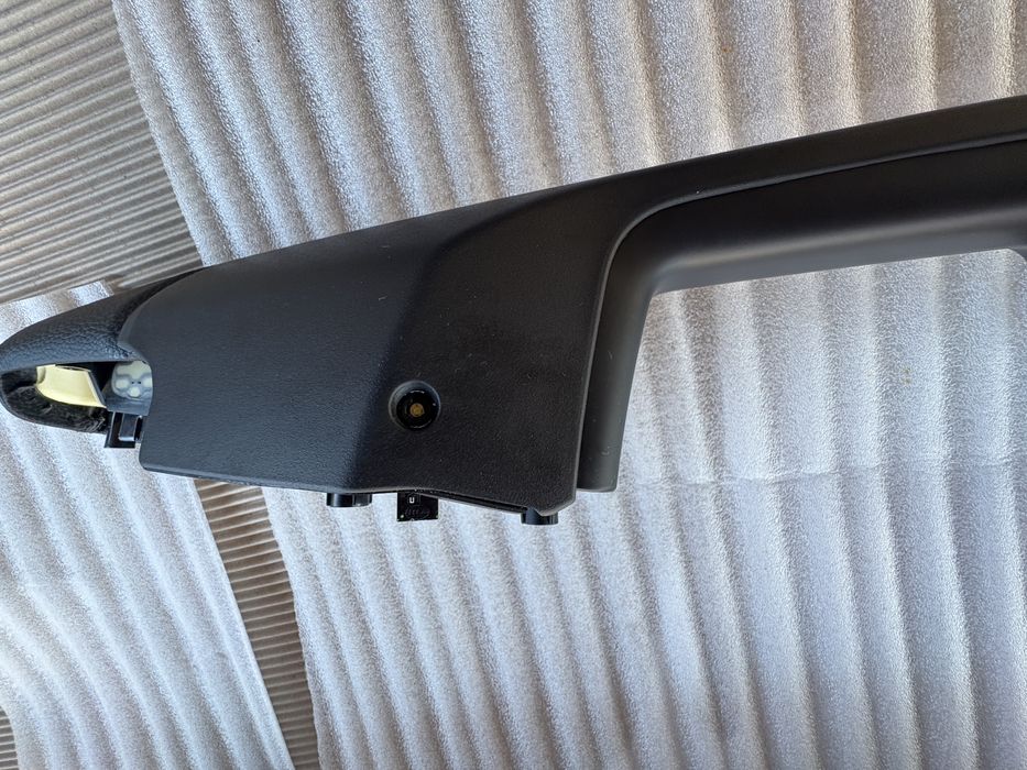 Panou interior usa , maner usa Porsche Macan