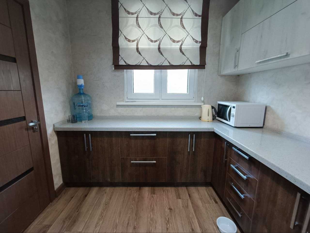 Продается 77 серия, ул Шастри, ор-р У бабушки, 5/2/4 100м2, два с/у!