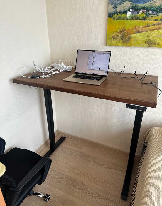 Стол для геймера и работы с рег высотой/Komp o'yinlari, ish uchun stol