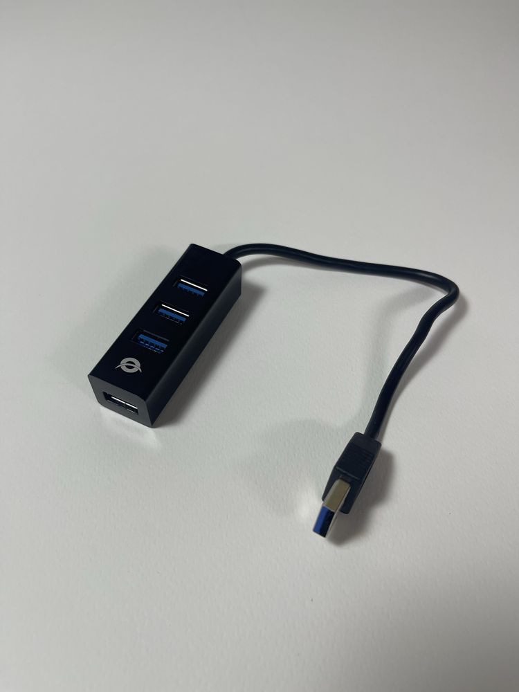 HUBBIES TAIL 4-Port USB 3.0 Hub with USB-C OTG Adapter