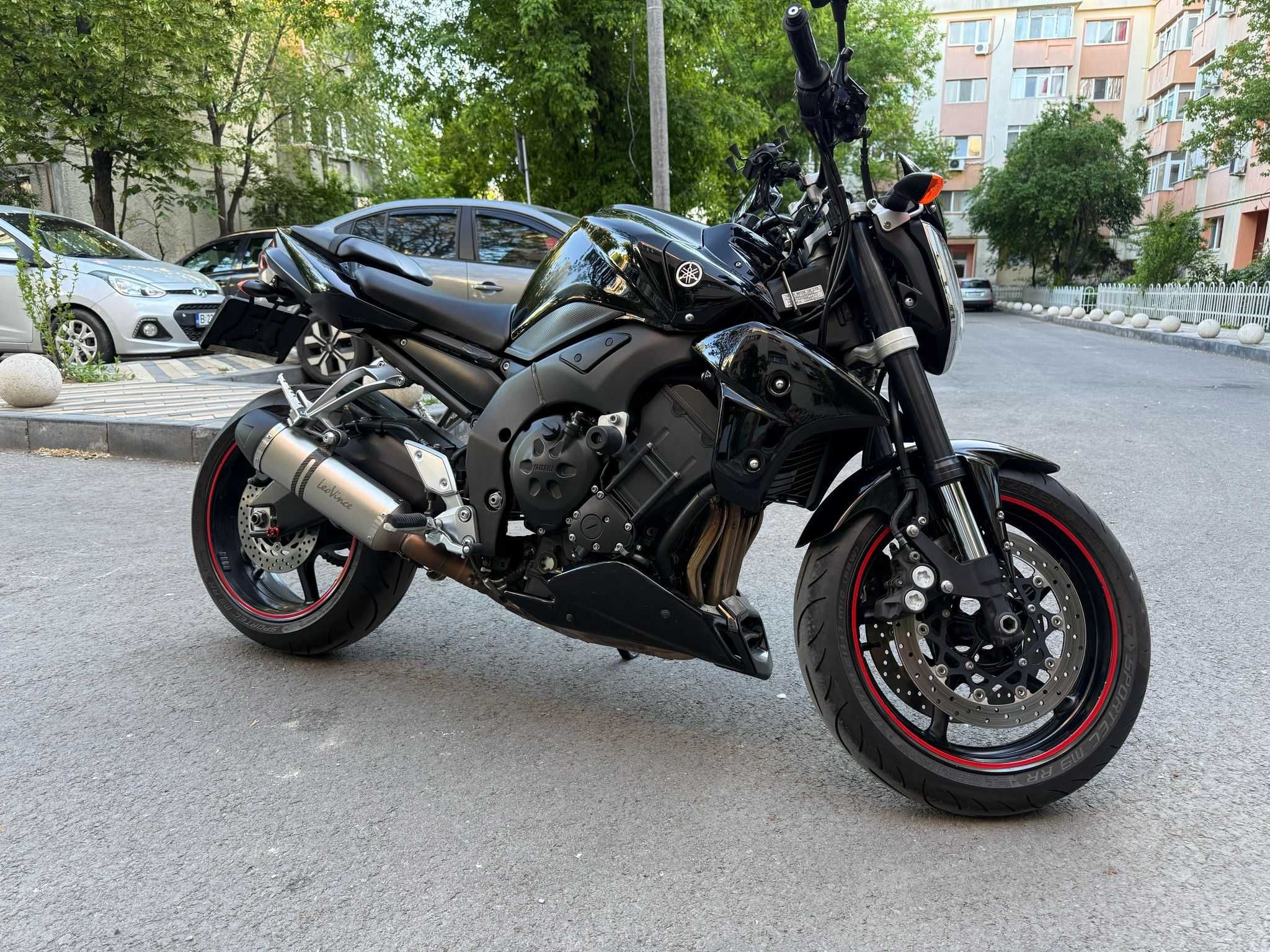 Vand Yamaha FZ1 2008