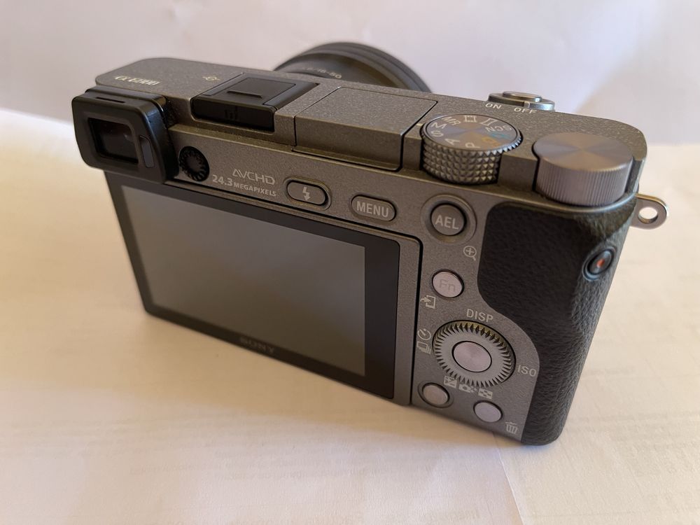 Sony alpha A6000 ca nou