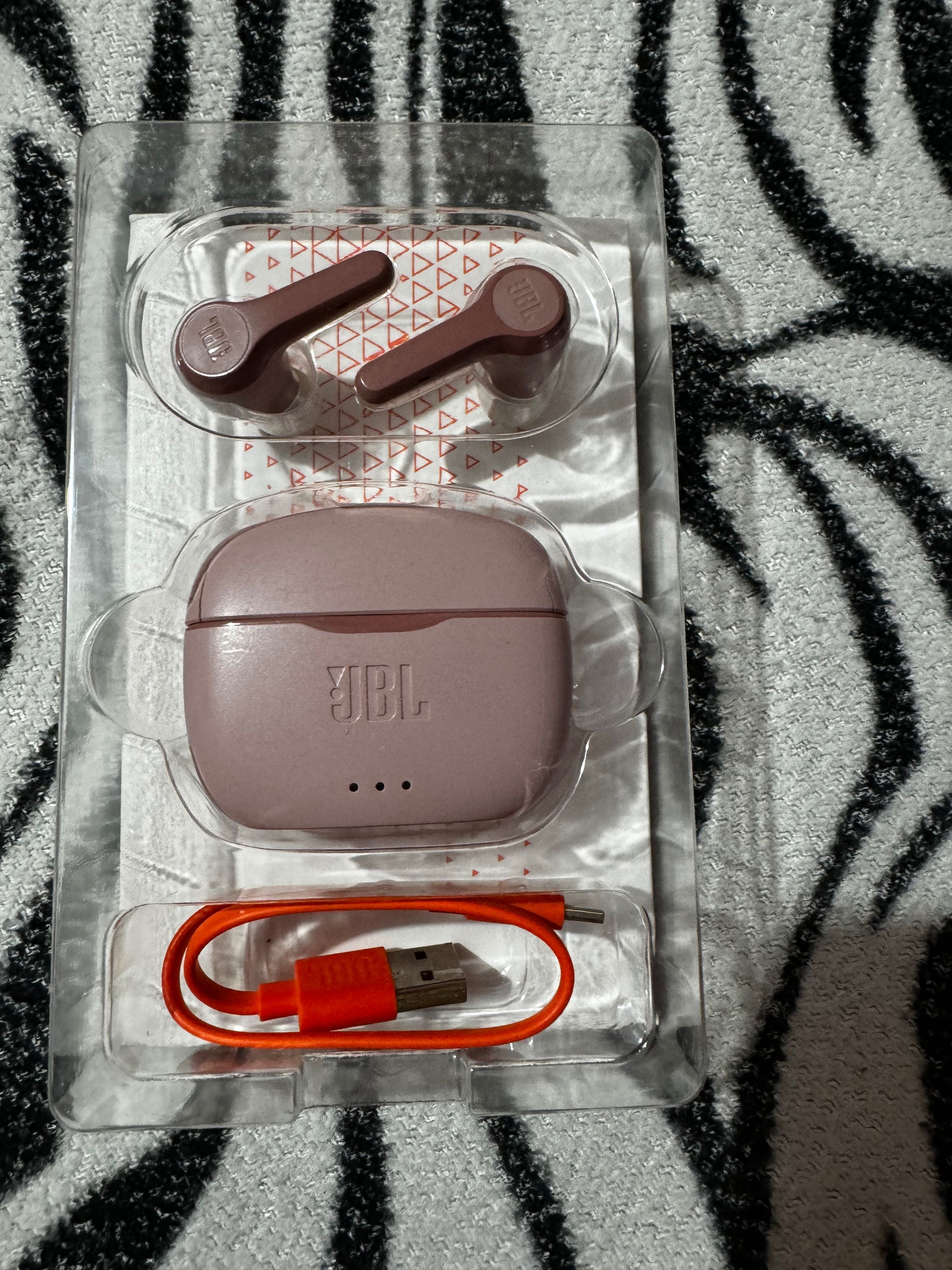 Слушалки JBL TUNE215TWS