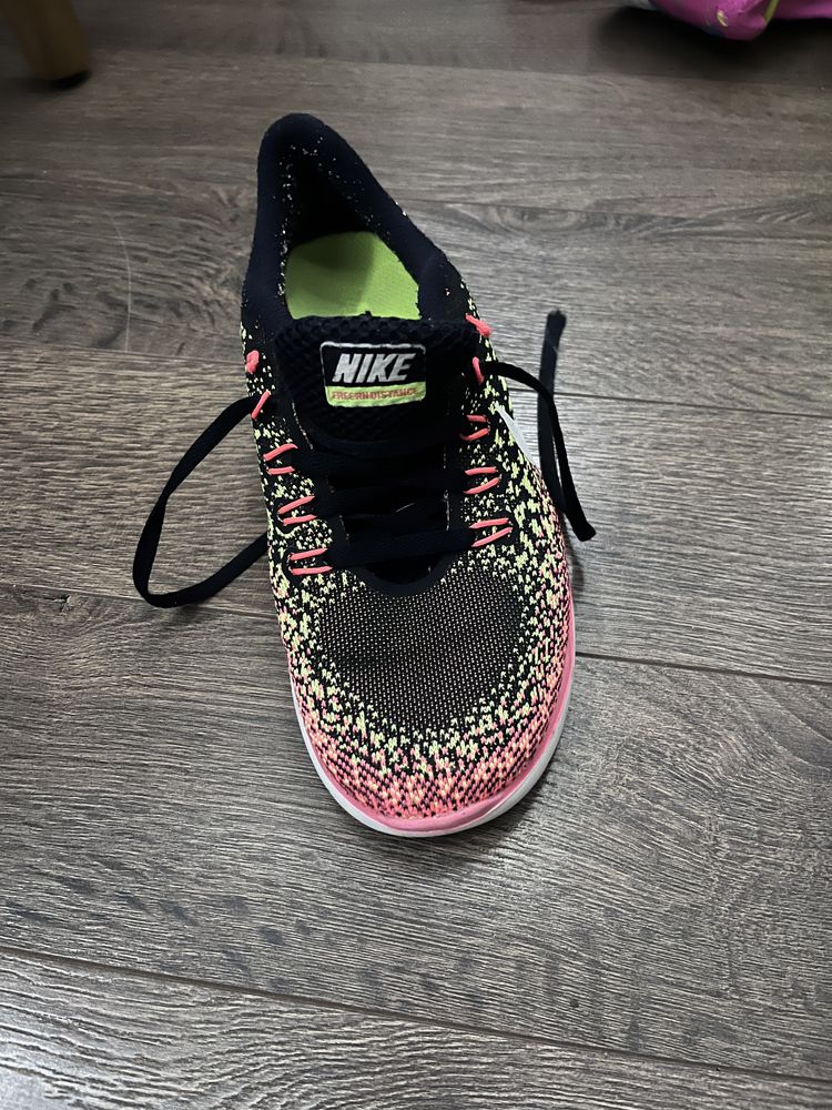 Маратонки Nike сезон пролет / лято