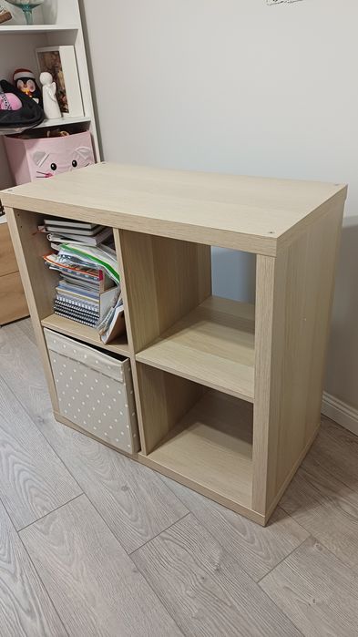 Малки мебели, холна маса и етажерка