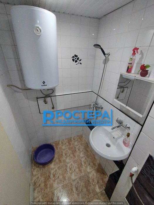 Продава се Двустаен апартамент в Търговище, Запад 2 - 70 кв.м за 1143 €/кв.м - Снимка #17