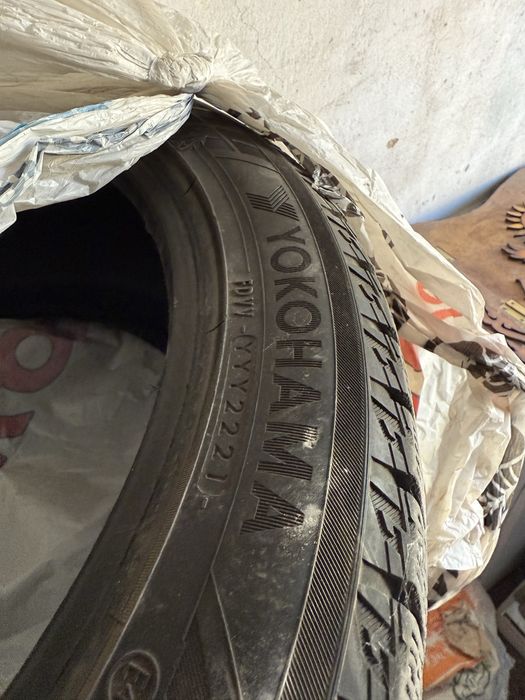 Резина на камри 75