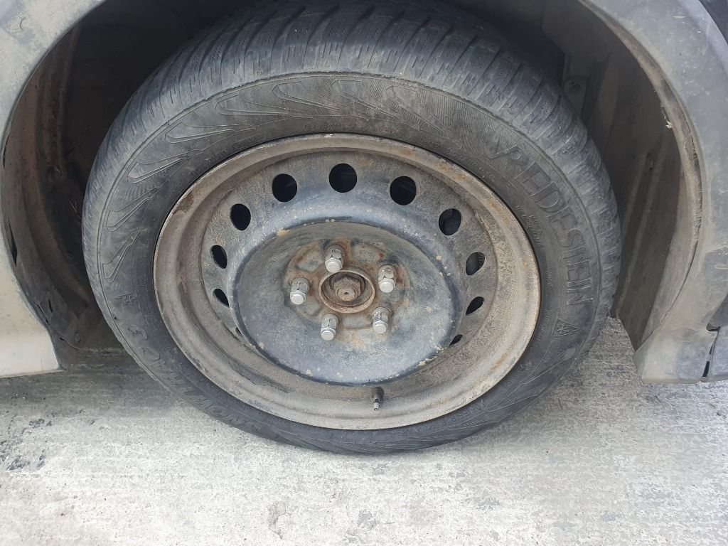 Bara fata spate grila armatura trager capota cadru scut haion portbagaj parbriz luneta calandru Honda Civic type R motor 2.2cdti 140cp N22A2 dezmembrez dezmembrari piese