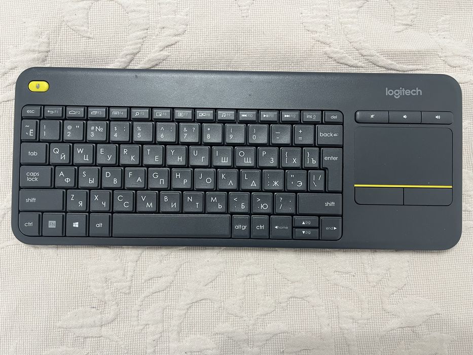 Клавиатура Logitech Wireless Touch Keyboard K400 Plus