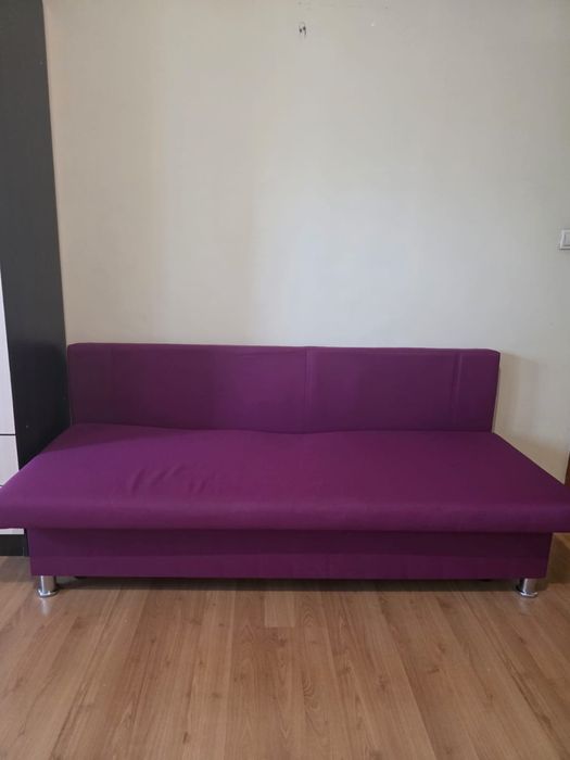 Продается диван.