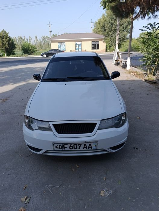 Нексия 2 сотилади