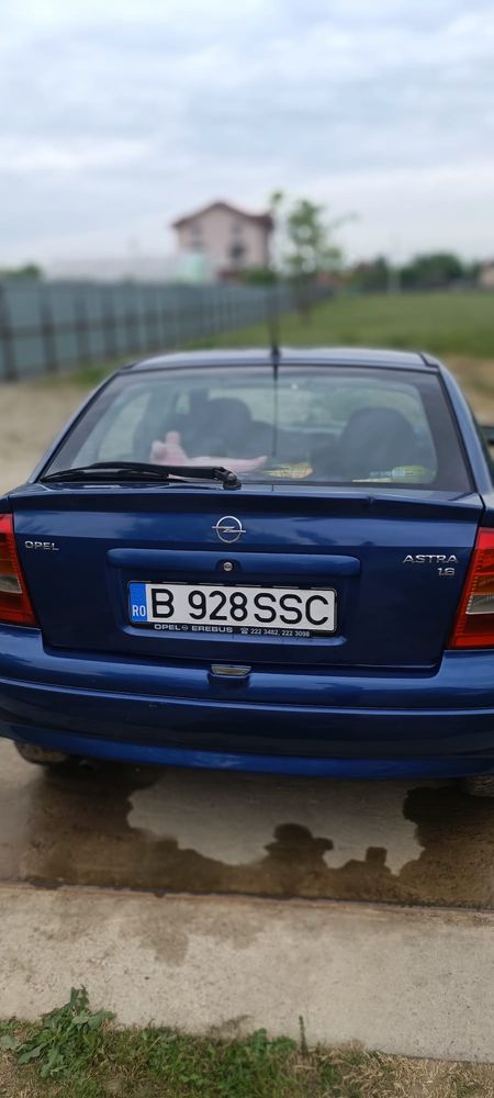 Vând Opel Astra 1.6