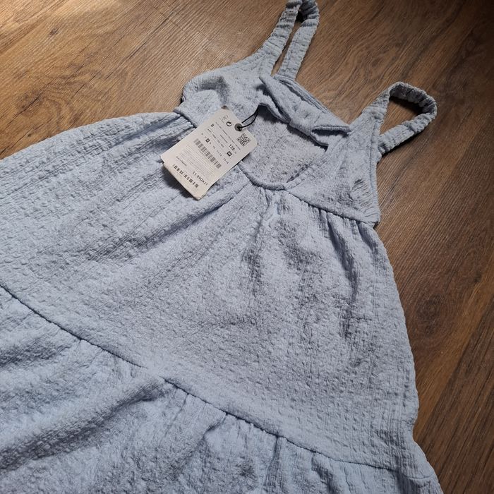 Новое платье на девочку