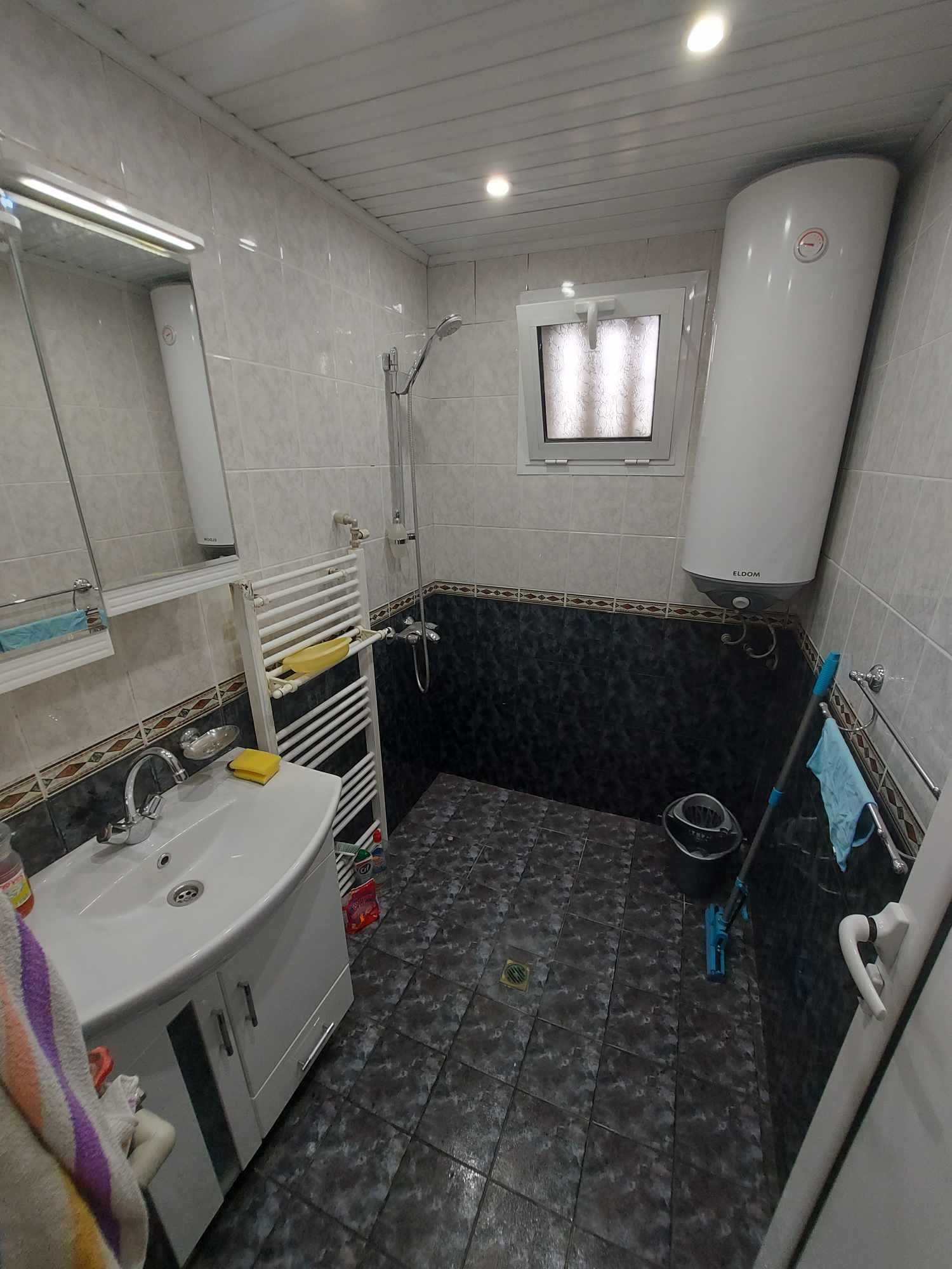 Четиристаен апартамент, 100кв.м, Пазара