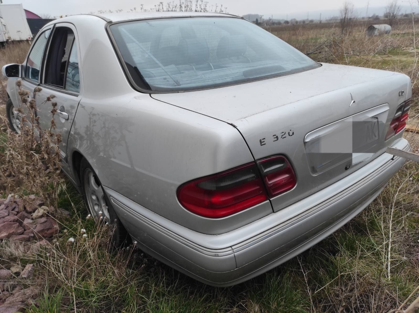 Mercedes E 210 320cdi   Мерцедес Е 320 цди на части