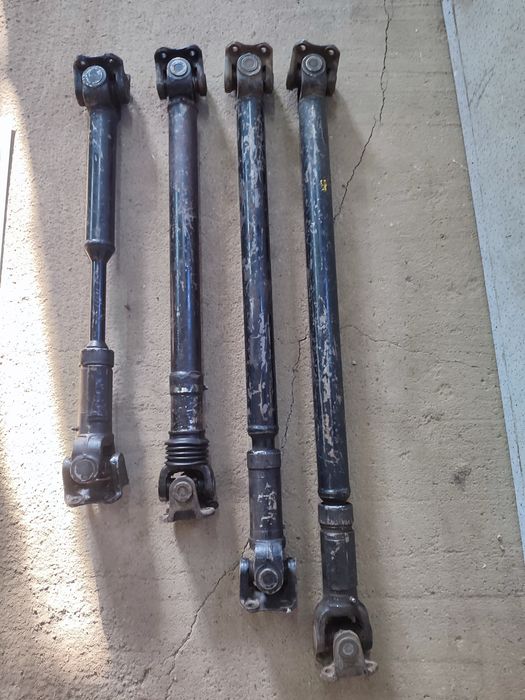 Продам карданный вал уаз.