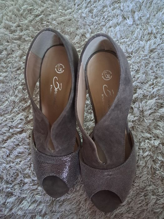 Sandale decupate  pantofi decupati piele Benvenuti