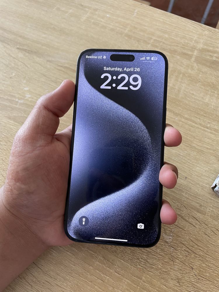iPhone 15 Pro Max LL/A esim