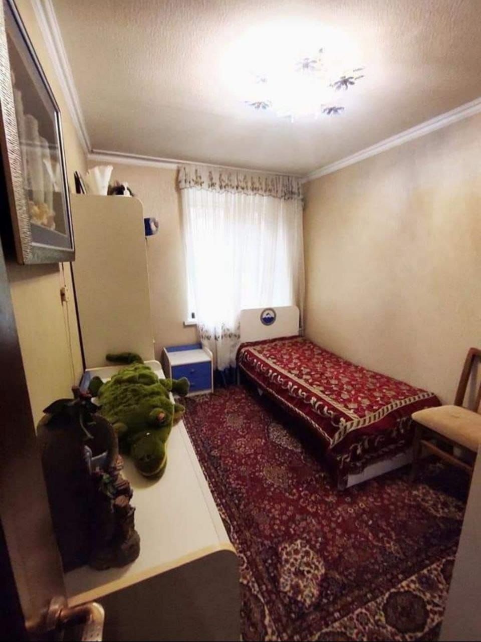 Продаётся своя 3х комнатная квартира в кирпичном доме на первом этаже
