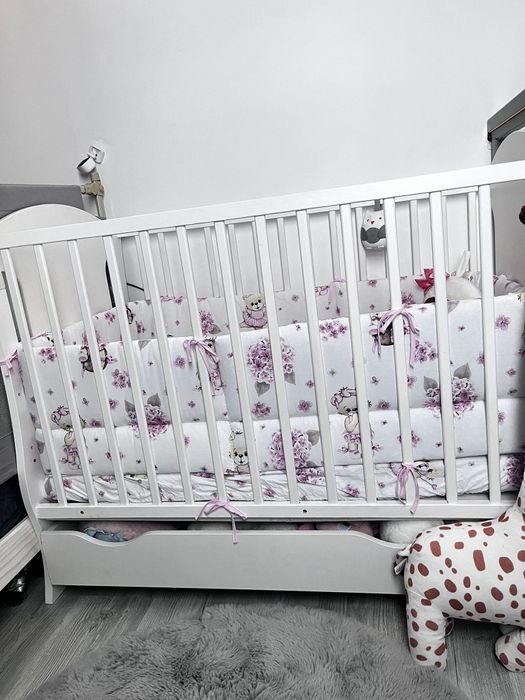 Patut + saltea + aparatori bebe