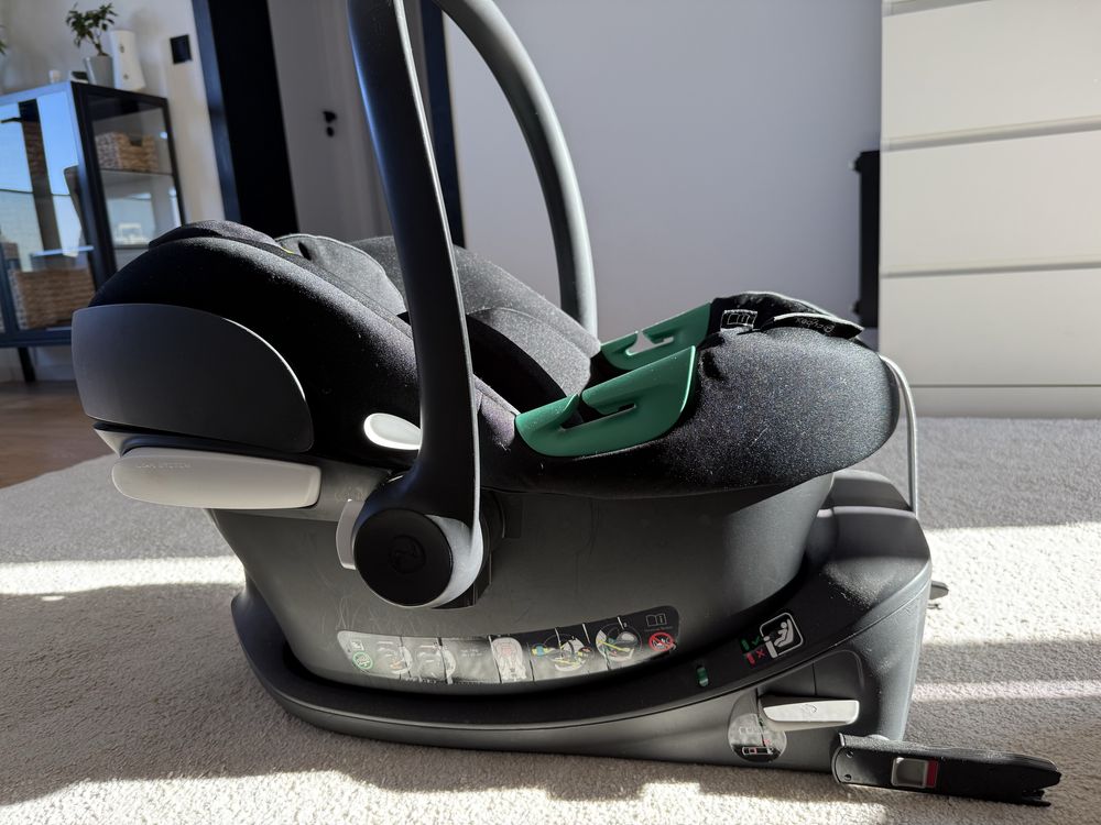 Стлоче за кола + isofix Cybex ATON B2 i-SIZE