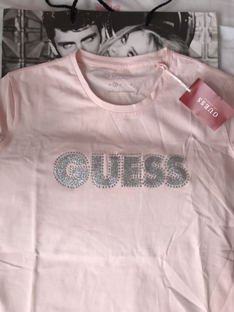 Блузка на Guess нова