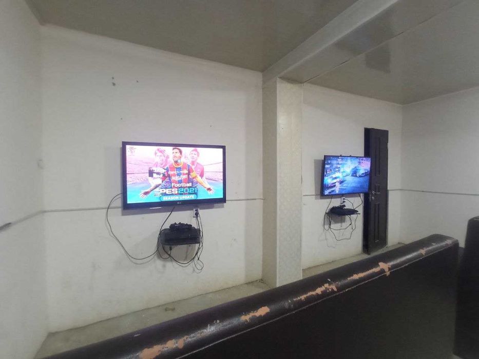 2 ta plestewn 3 telvizorlari va pulitlari bilan narxi 6 mln 500