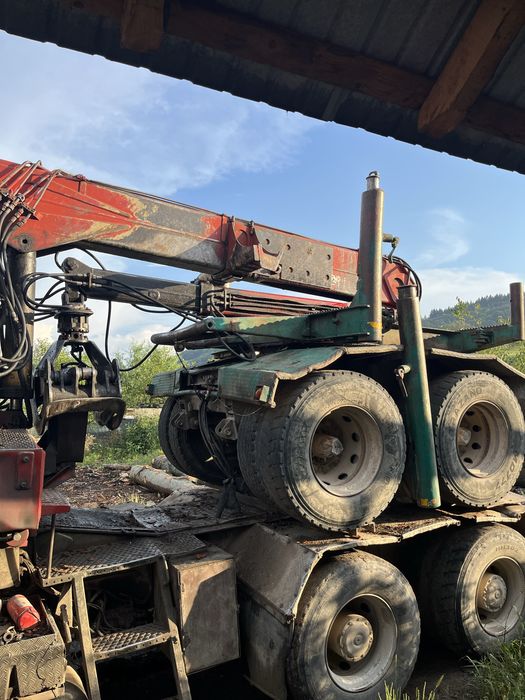 Camion forestier MAN