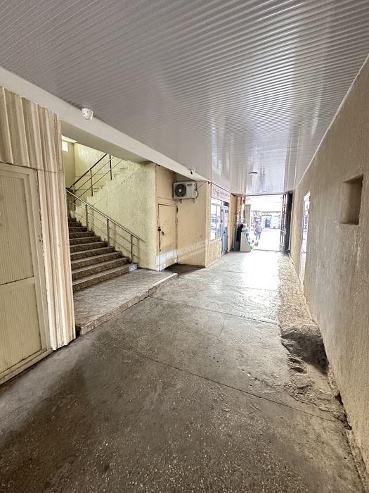 Продается Сергели Dehqon bozori коммерческое помещение !