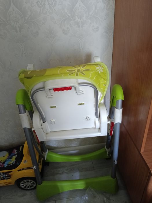 Продам детский стульчик в отличном состоянии. Мкр Аксай3