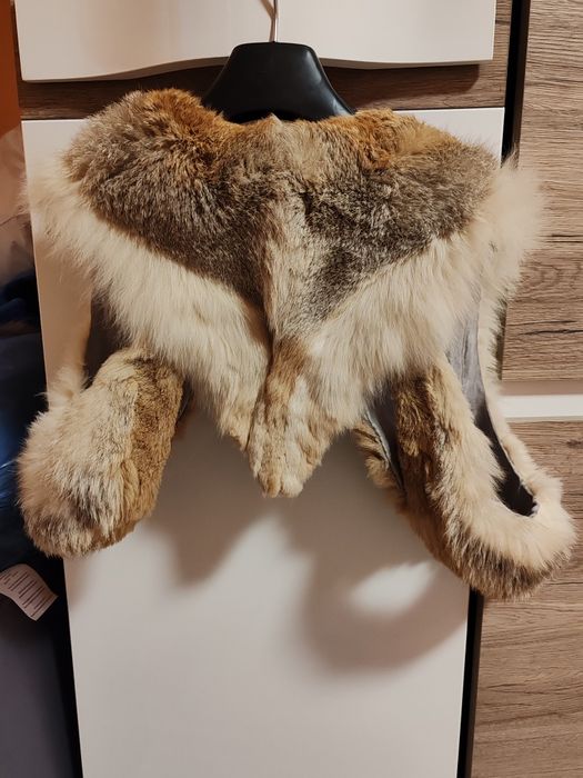 Vesta din blană de iepure mar: S-M.