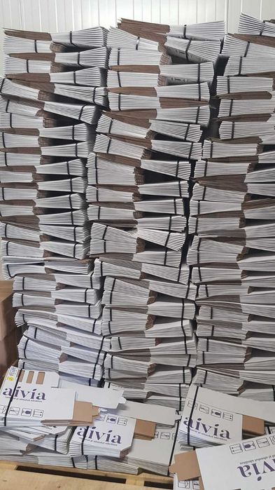 Cutii carton ondulat. Vezi Dimensiuni in stoc! Pe comanda: 100 buc.