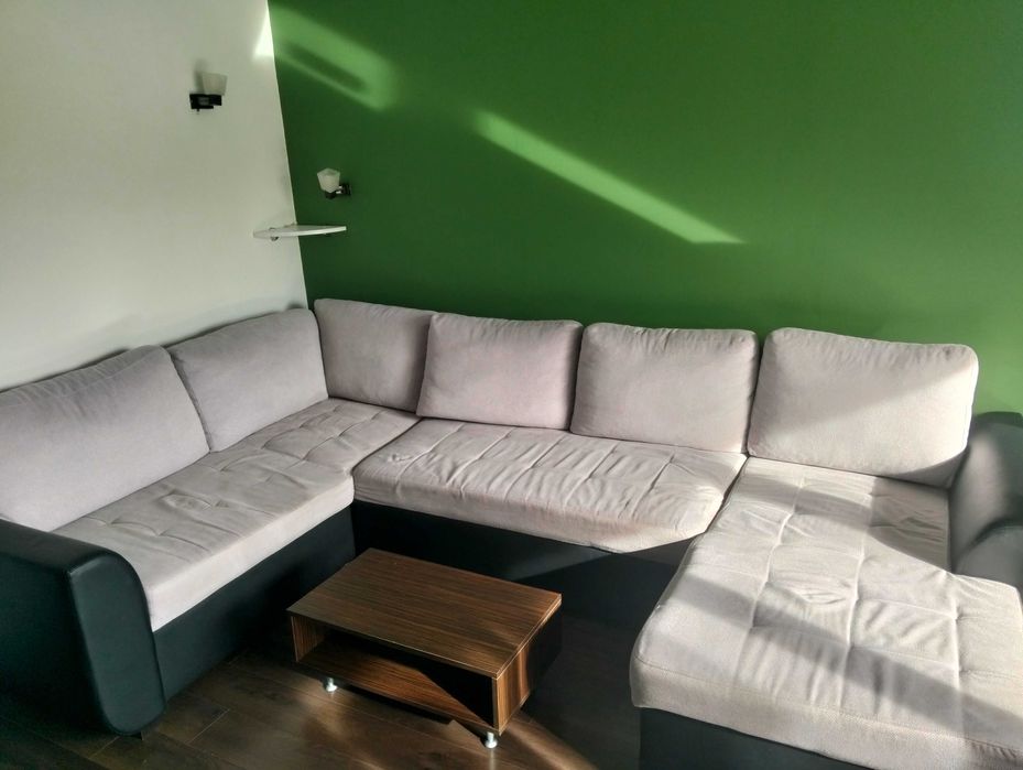 Vând colțar extensibil