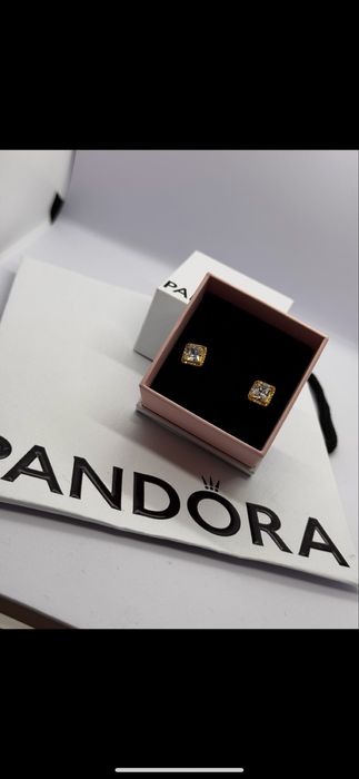Pandora обеци Пандора