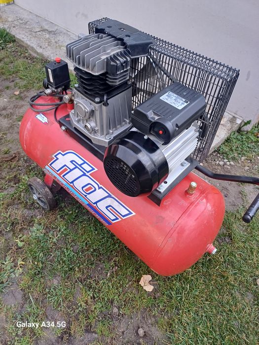 Compresor aer profesional fiacAB100 410MC