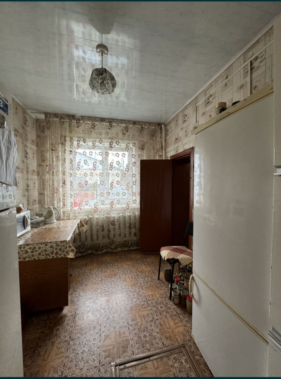 Продам дом на 2 хозяина (3-х комн) в Бишкуле