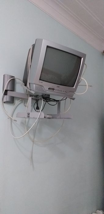 Бытовая техника ,телевизор
