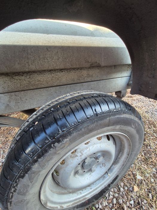 Продам прицеп новый