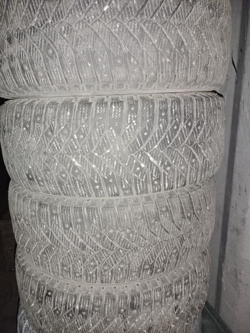 Продается зимний шины трианжел