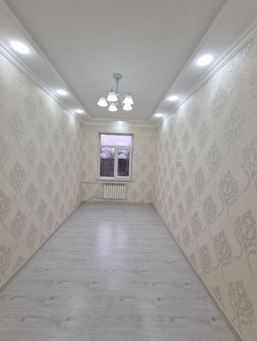 РАЗДЕЛКА, Чиланзар 2 Квартал, 2\4\4, Продаётся Евроремонт Квартира