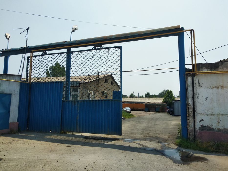 Цех-33сот Ор:Южвокзал Помещ-1200кв. Недалеко от центра.