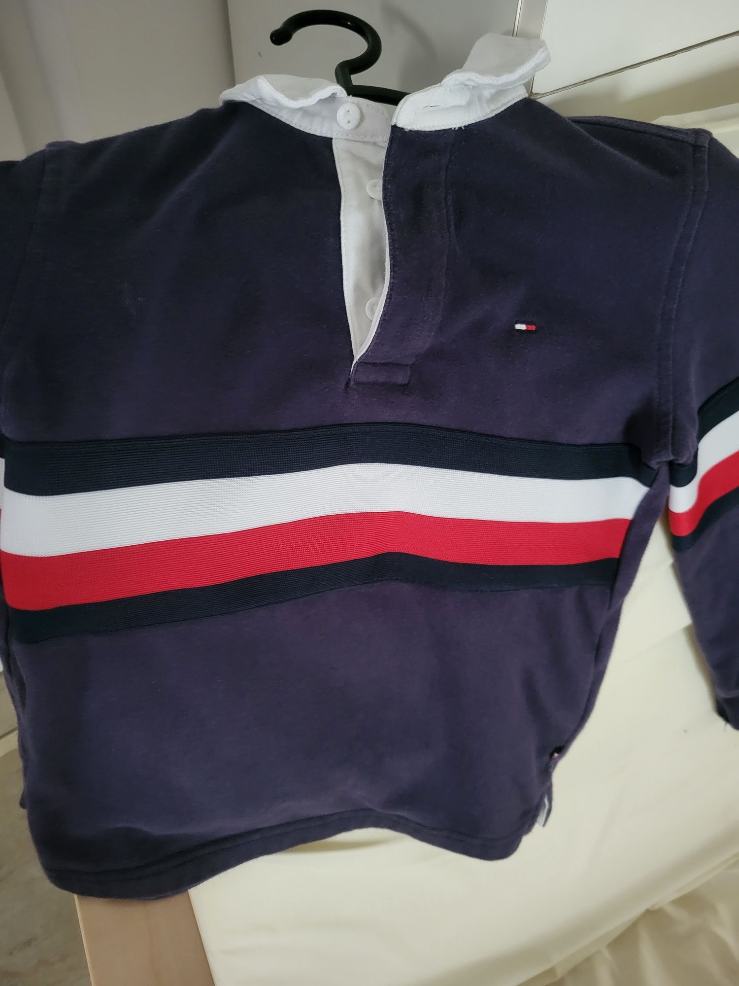 Vând Bluza Tommie Hilfiger