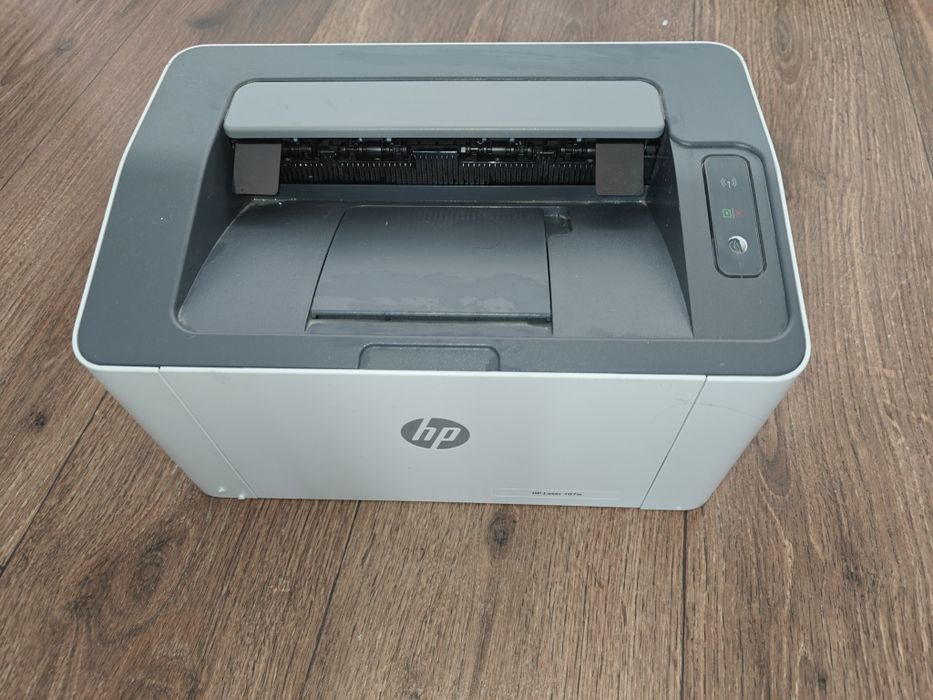 Принтер HP Laser