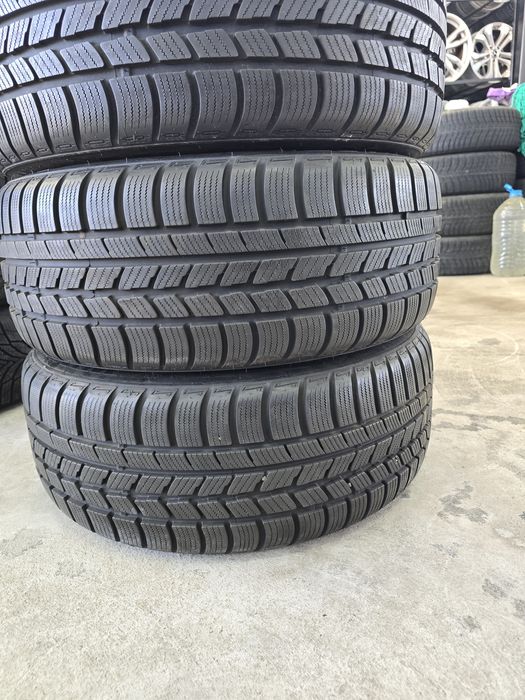 4 Броя 225/50/17 Nexen 2x8,5mm 2x7,5mm