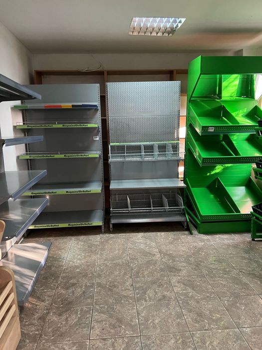 Rafturi metalice pentru magazin