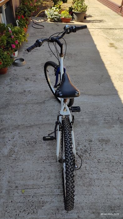 Bicicletă și trotinetă stare foarte bună