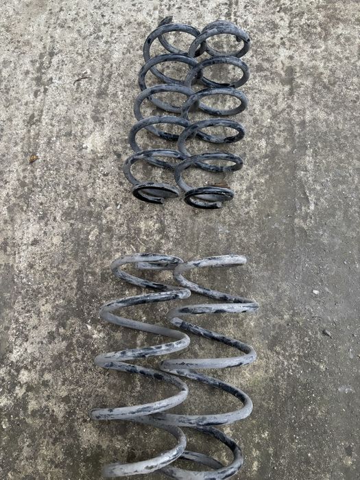 Комплект пружини от Голф 5 1.9 тди