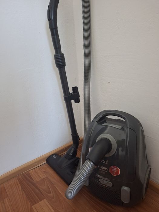 Пылесос бу артел  год пользовались